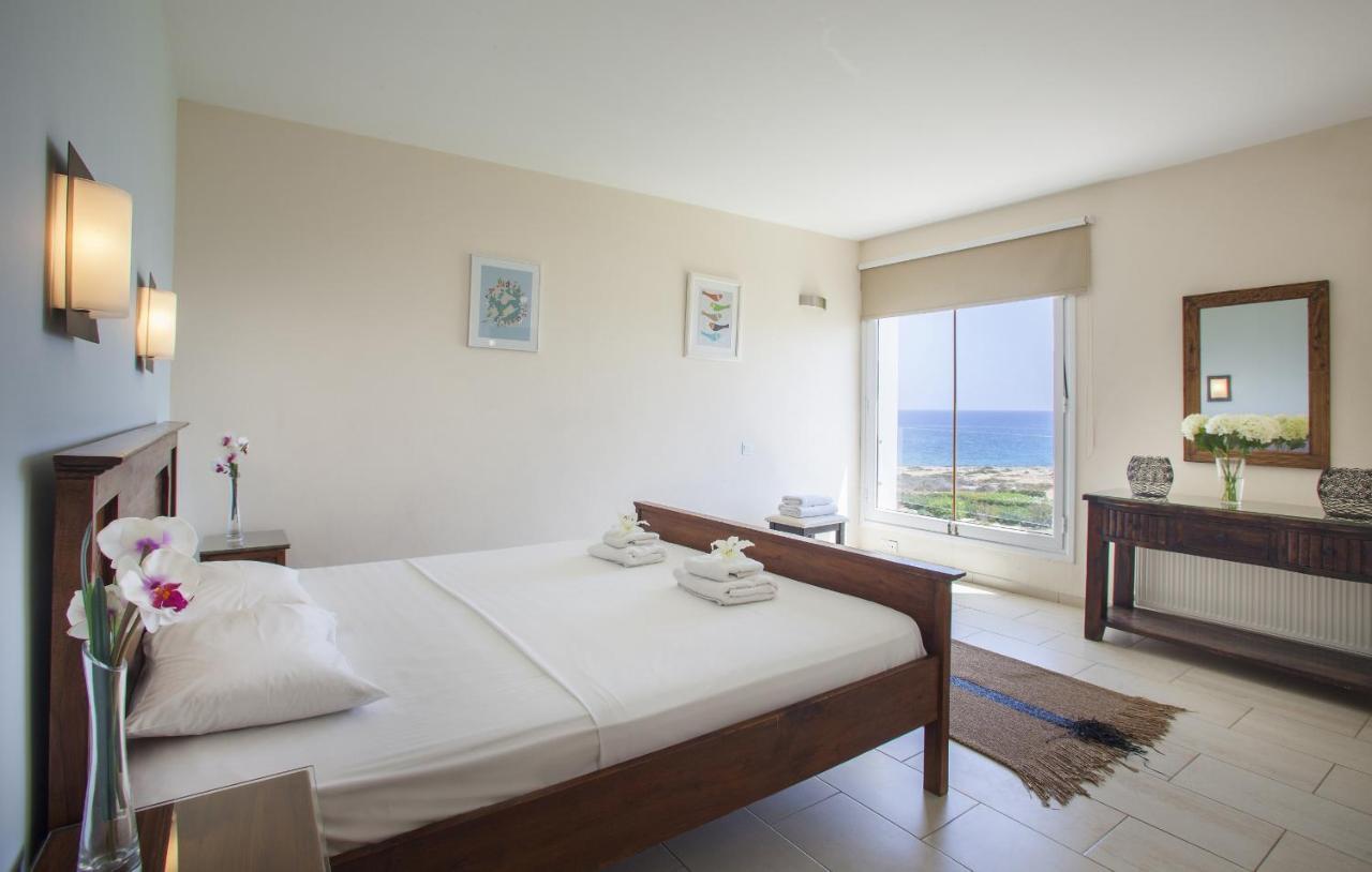 Protaras Seafront Villa Infinte Aretousa Экстерьер фото